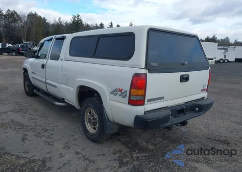 2003 GMC Sierra 2500 Slt z USA, uszkodzony, nr VIN 1GTGK29UX3Z326382
